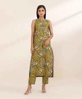 2 Piece Printed Khaddar Suit