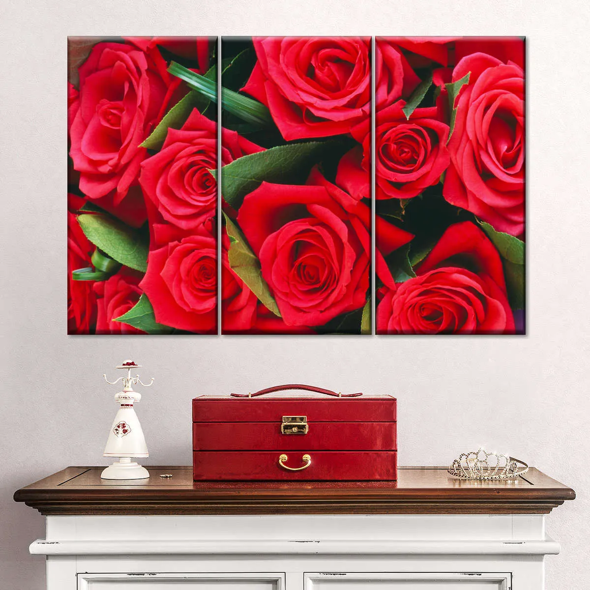 A Bouquet Of Red Roses II Wall Art