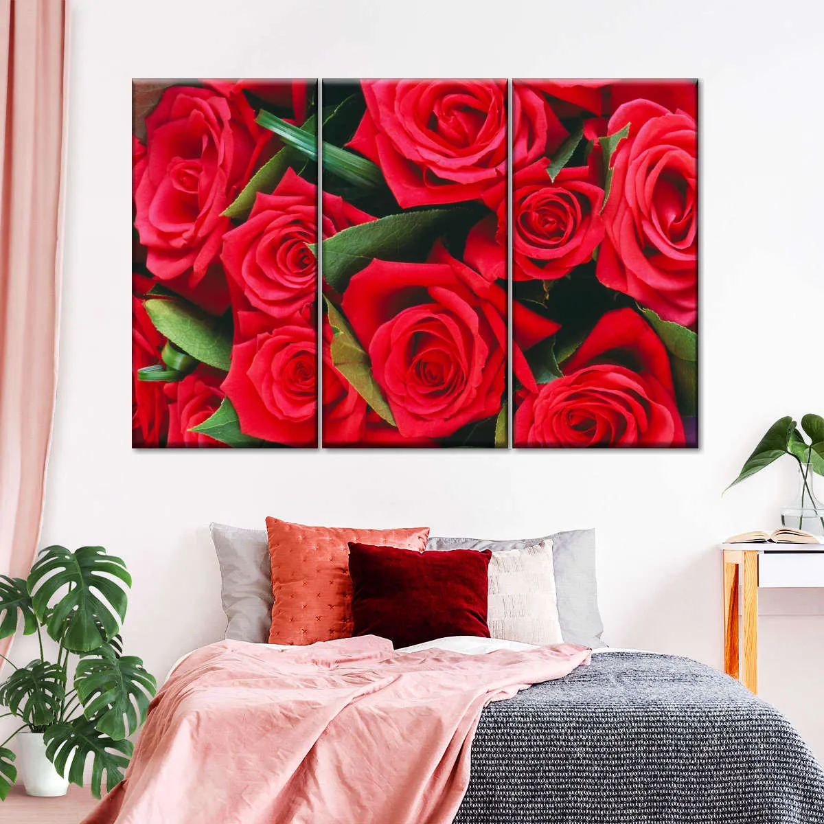 A Bouquet Of Red Roses II Wall Art