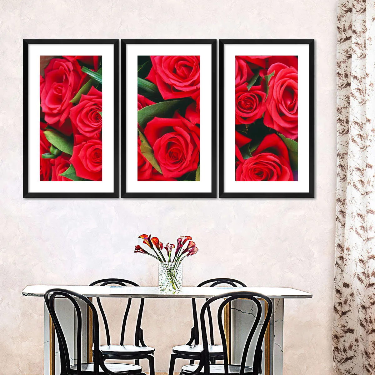 A Bouquet Of Red Roses II Wall Art