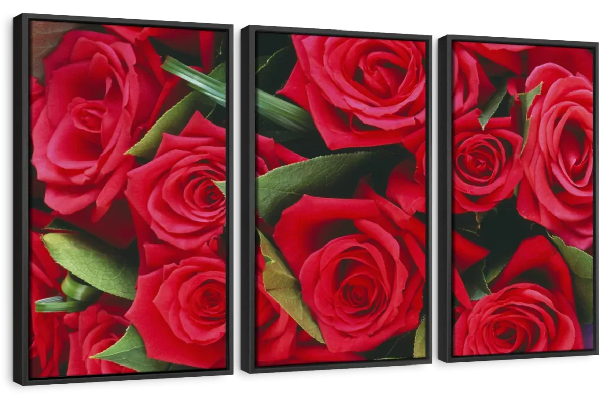 A Bouquet Of Red Roses II Wall Art