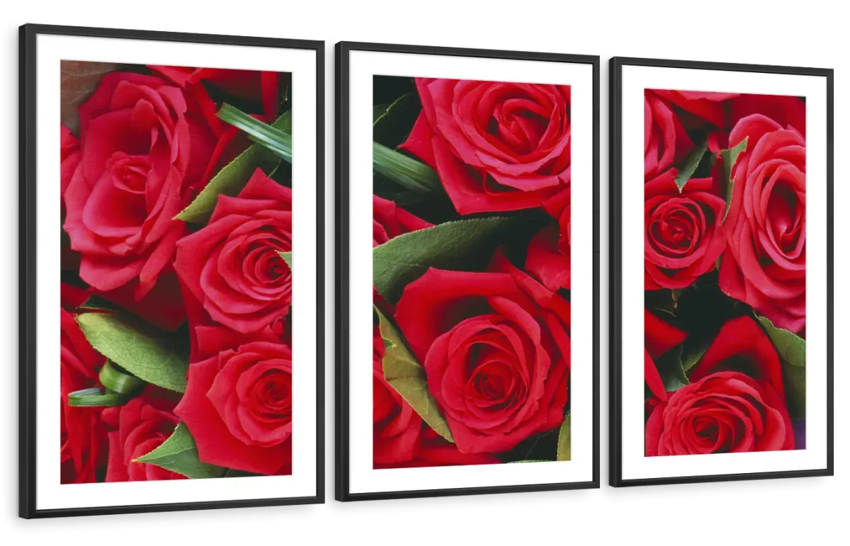 A Bouquet Of Red Roses II Wall Art