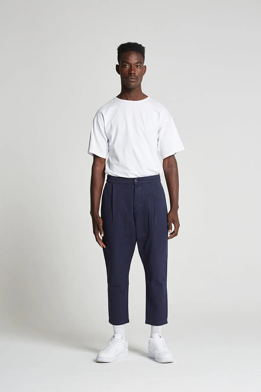 COTTON WEEKEND TROUSER - BLACK IRIS (NAVY)