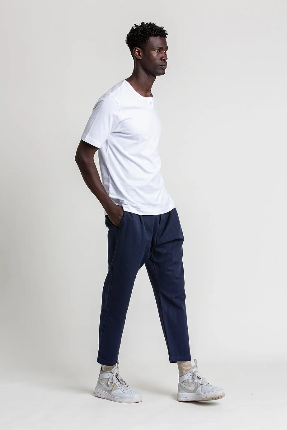 COTTON WEEKEND TROUSER - BLACK IRIS (NAVY)