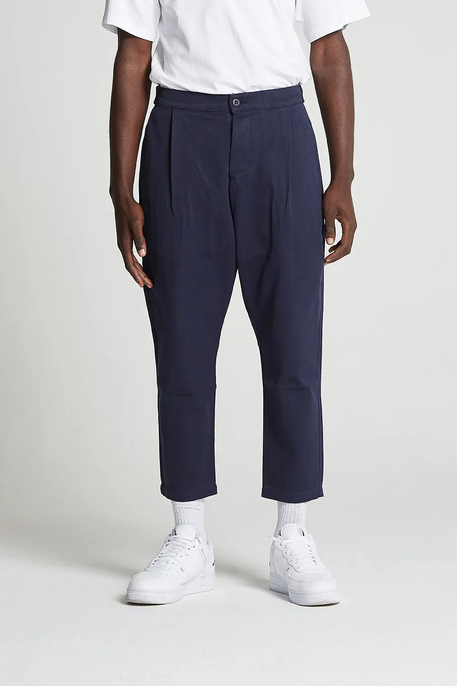 COTTON WEEKEND TROUSER - BLACK IRIS (NAVY)