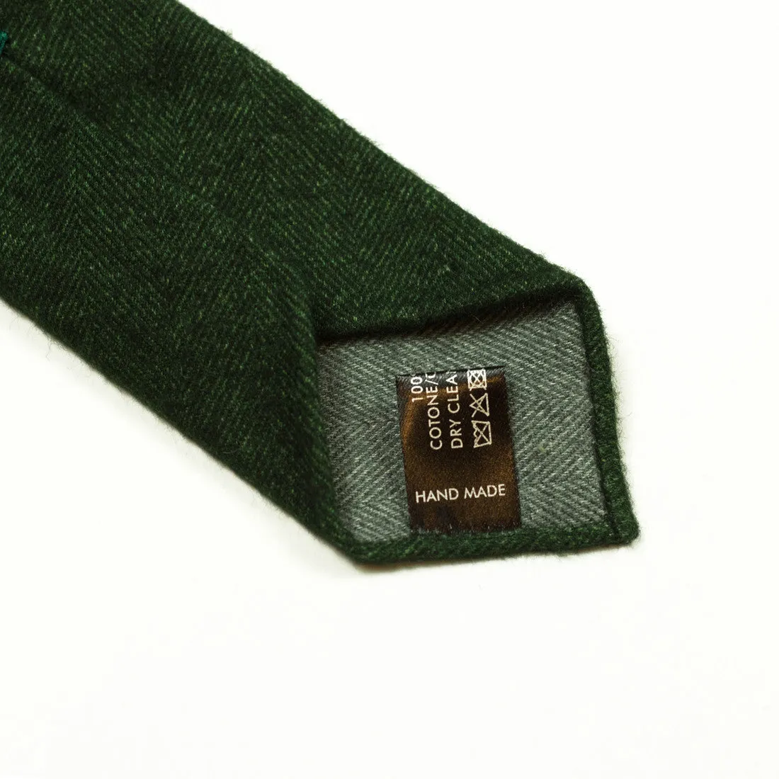 Hand-rolled emerald green herringbone cotton flannel tie