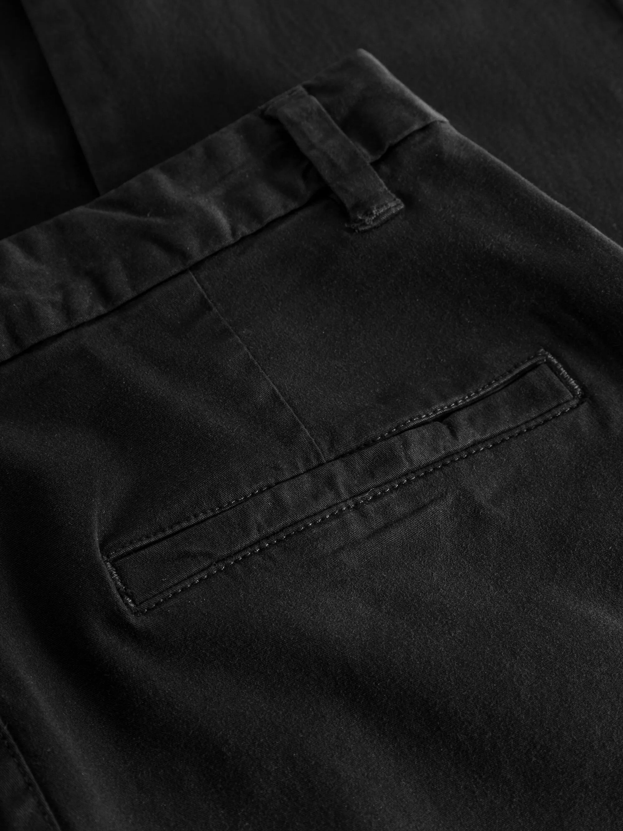 IRIS mom mid-rise chino - Black Jet