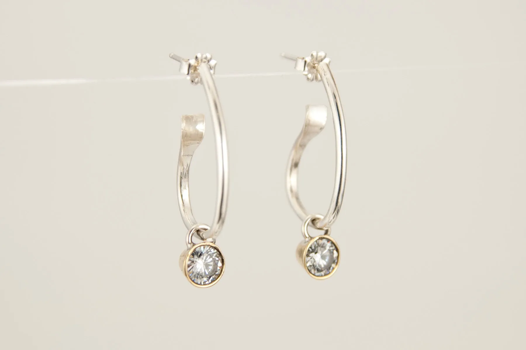 Kick Pleat With Bling Earrings