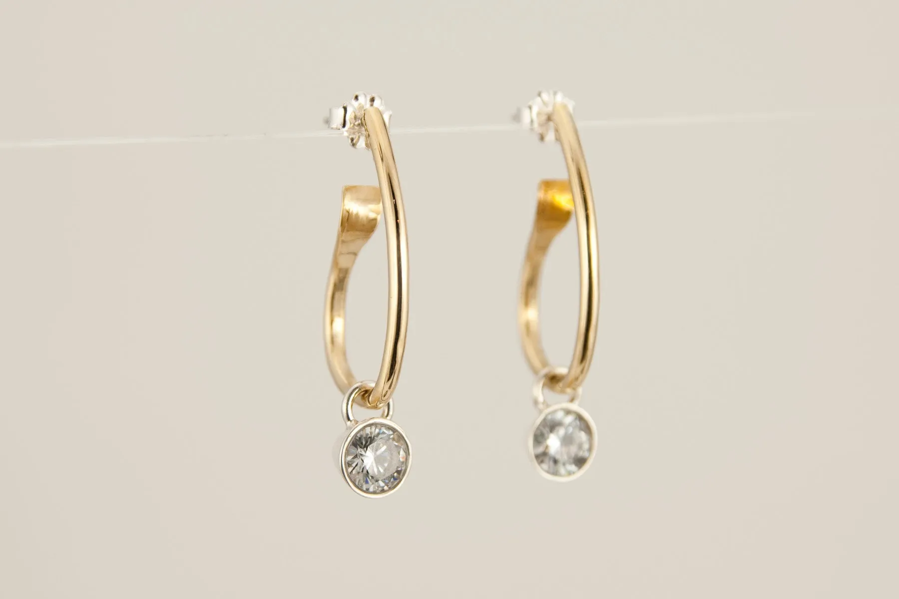 Kick Pleat With Bling Earrings