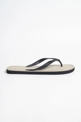 Men's Two-Tone Flip Flops